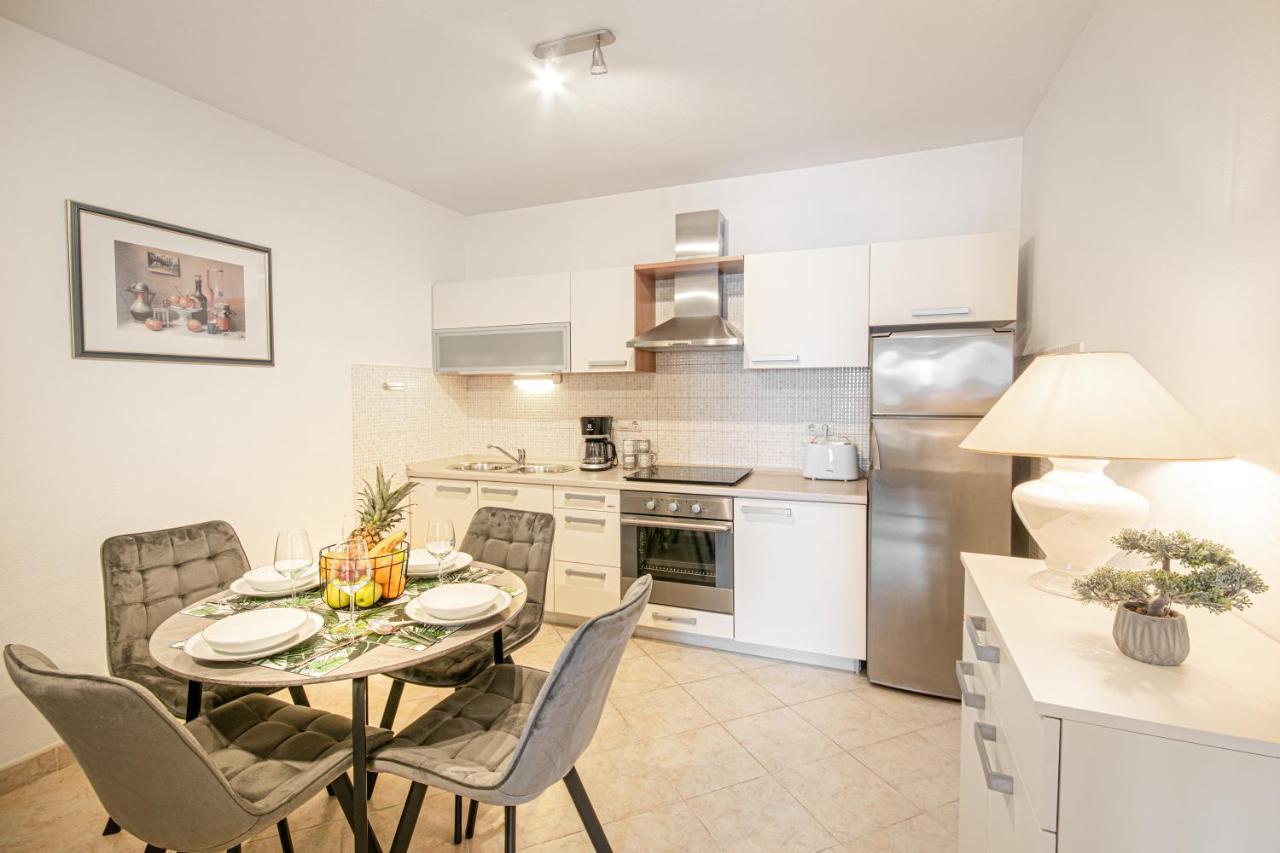 Apartments Klement Brela Ngoại thất bức ảnh