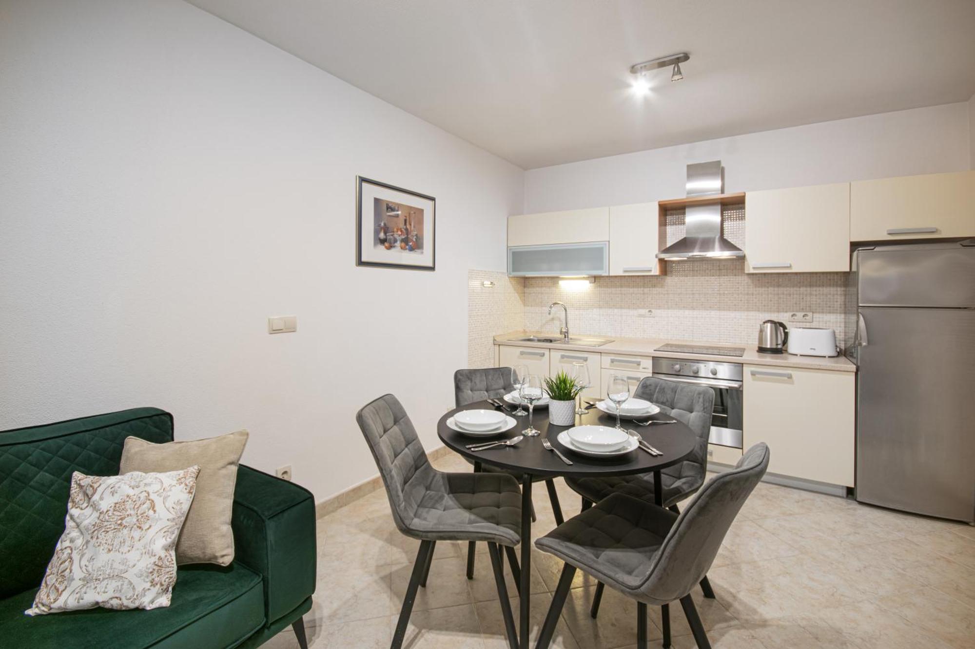 Apartments Klement Brela Ngoại thất bức ảnh